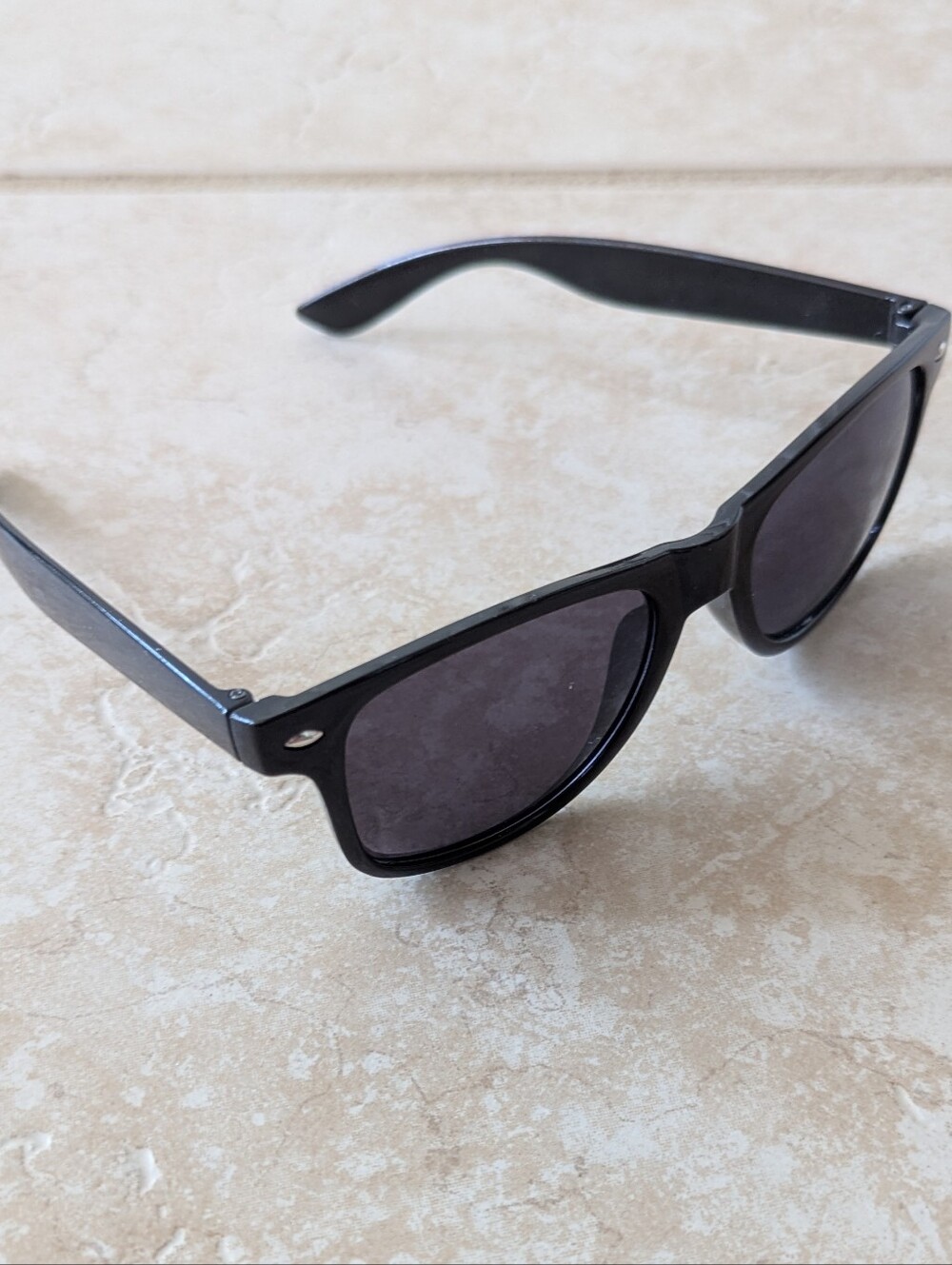 Classic Black Wayfarer-Style Sunglasses